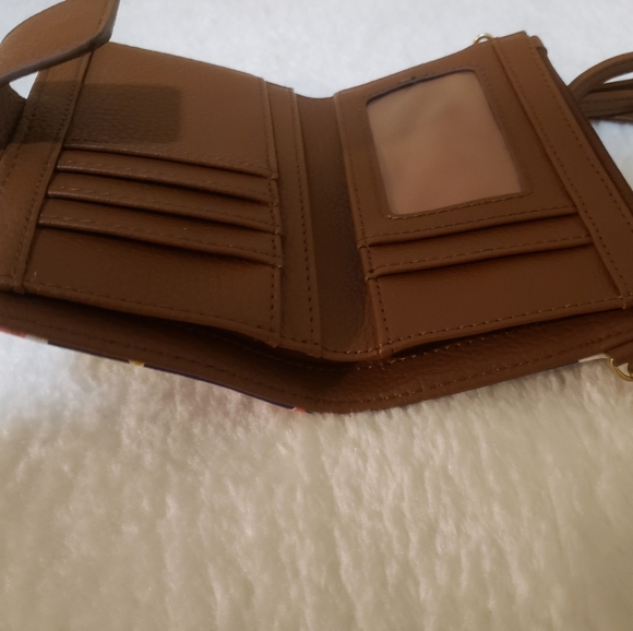 New Without Tags (NWOT) wallet wristlet crossbody bag, featuring a vibrant, mult - Picture 3 of 12